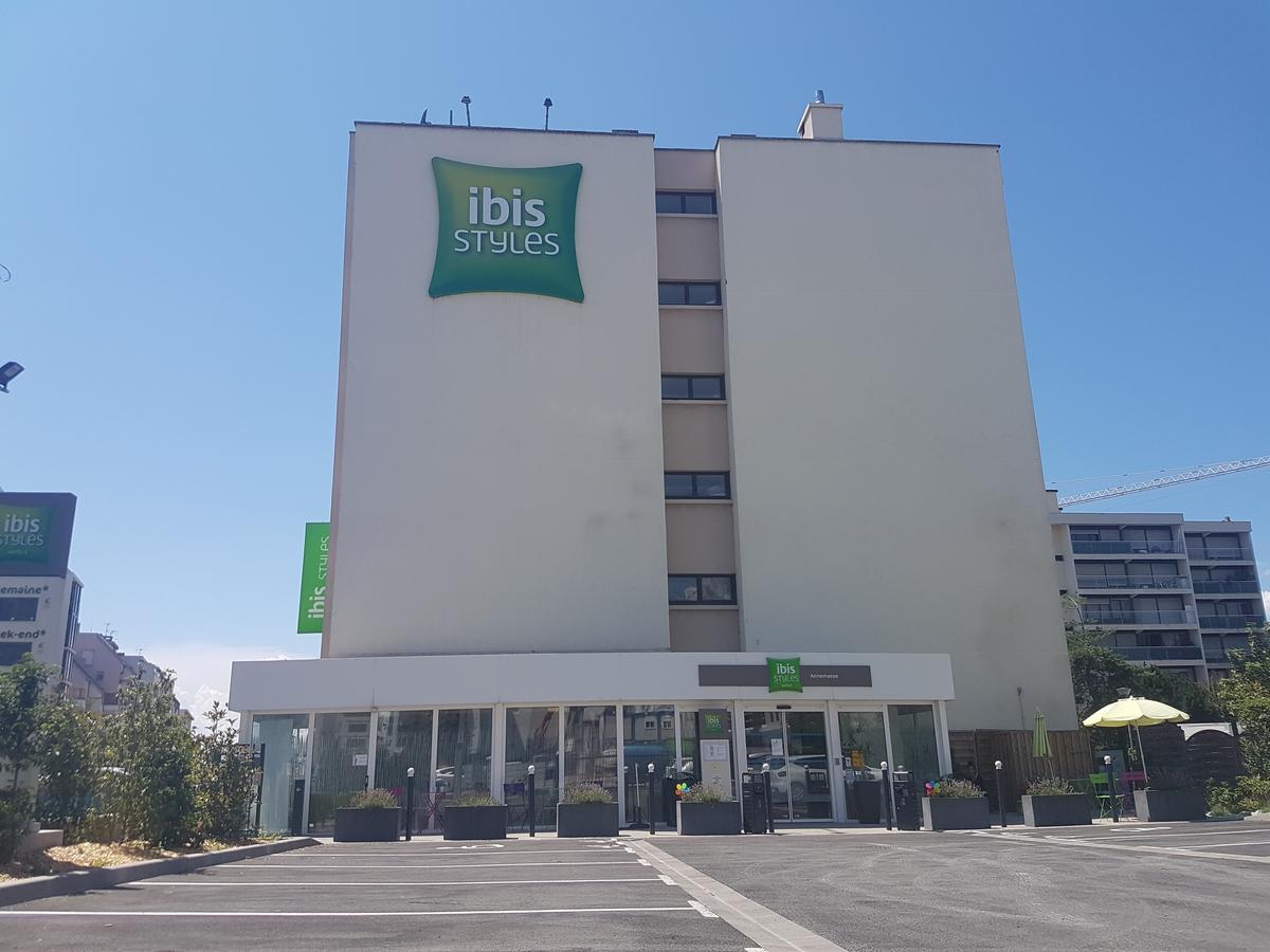 Ibis Styles Annemasse Geneve Ambilly Exterior foto